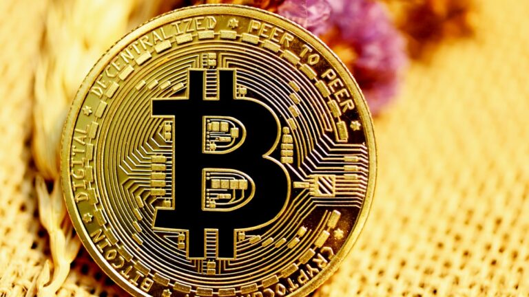 Cobrar con USDT en México: Guía Fiscal y Bitso para Freelancers